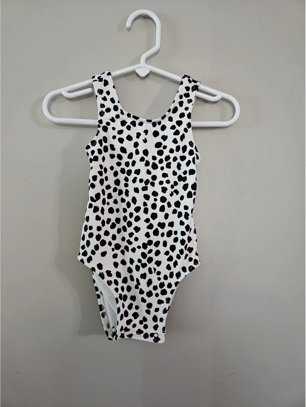 Girl baby 12-18 month bathing suit old navy black and white print